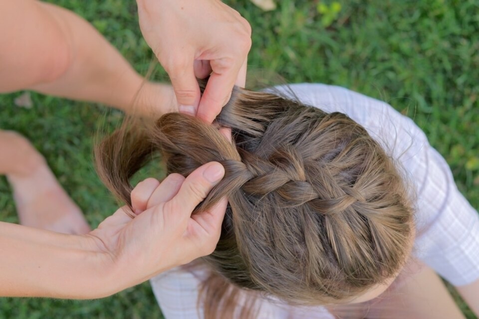 Paso A Paso Para Hacer Una Trenza Francesa