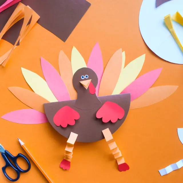 color santo Grillo Manualidades de papel: cómo hacer un pavo con hojas de colores